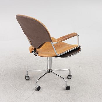 Sam Larsson, a "Sam" swivel chair, Dux, second half of the 20th century.