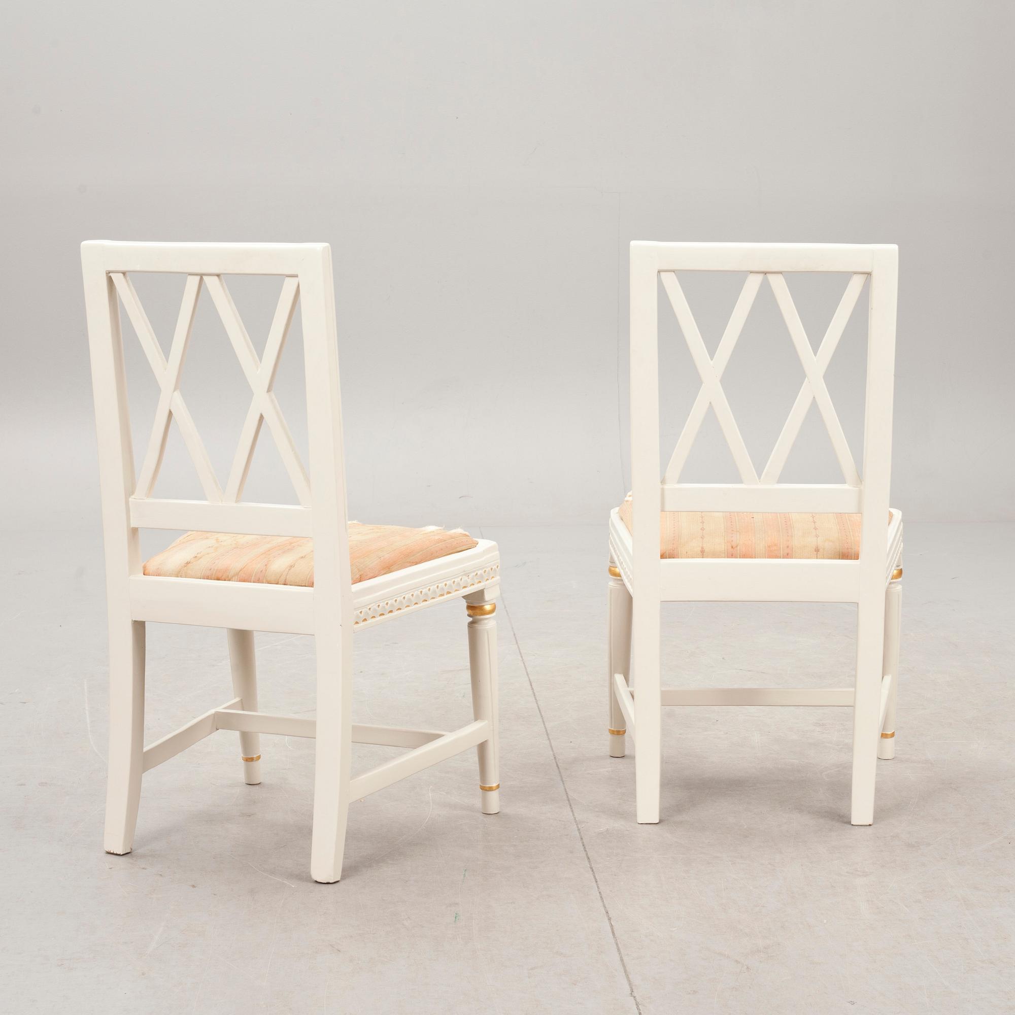 STOLAR, ett par, gustaviansk stil, 1800-tal.