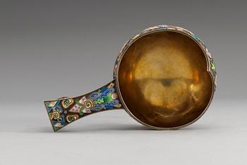 A RUSSIAN SILVER-GILT AND ENAMEL KOVSH, makers mark of Fyed Ruch, Moscow 1908-1917.