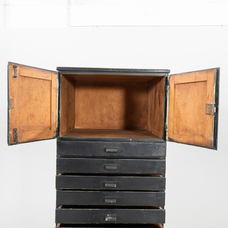 Archive cabinet, first half of the 20th century.