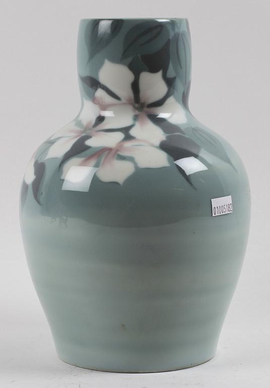 VAS, porslin, jugend, Nils Emil Lundström, Rörstrand.  1900-talets början.
