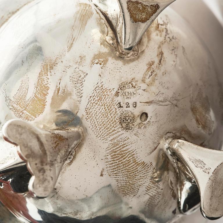 Georg Jensen, a silver bowl with lid, 'Blossom', design no 126, Copenhagen circa 1915-1921.