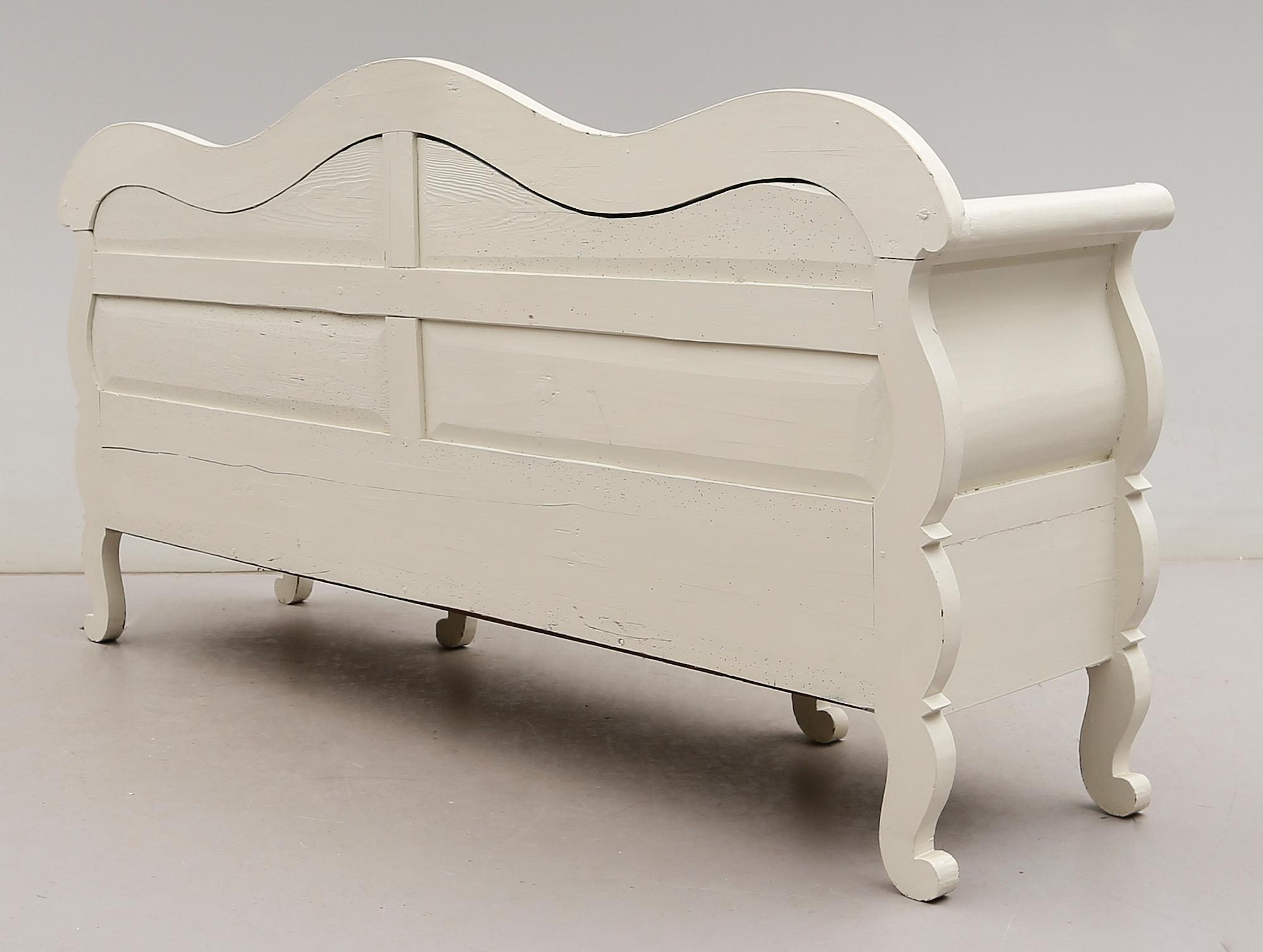 SOFFA, 1800-talets mitt.