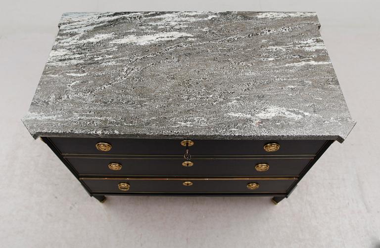 BYRÅ, gustaviansk stil, 1900-talets andra hälft.