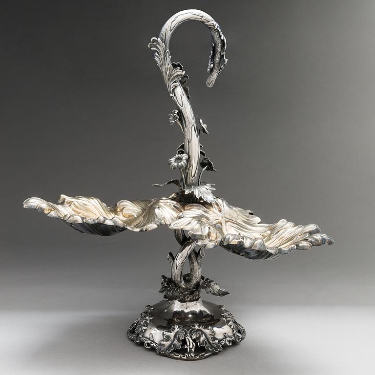 Gustaf Möllenborg, Praktskål, silver, delvis förgylld, Stockholm 1862.