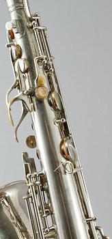 SAXOFON, vitmetall, C.G. Conn Ltd, USA, 1900-tal.