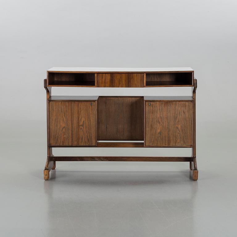 A Jean Gillon counter/cocktail cabinet, WoodArt Brazil, 1960:s.