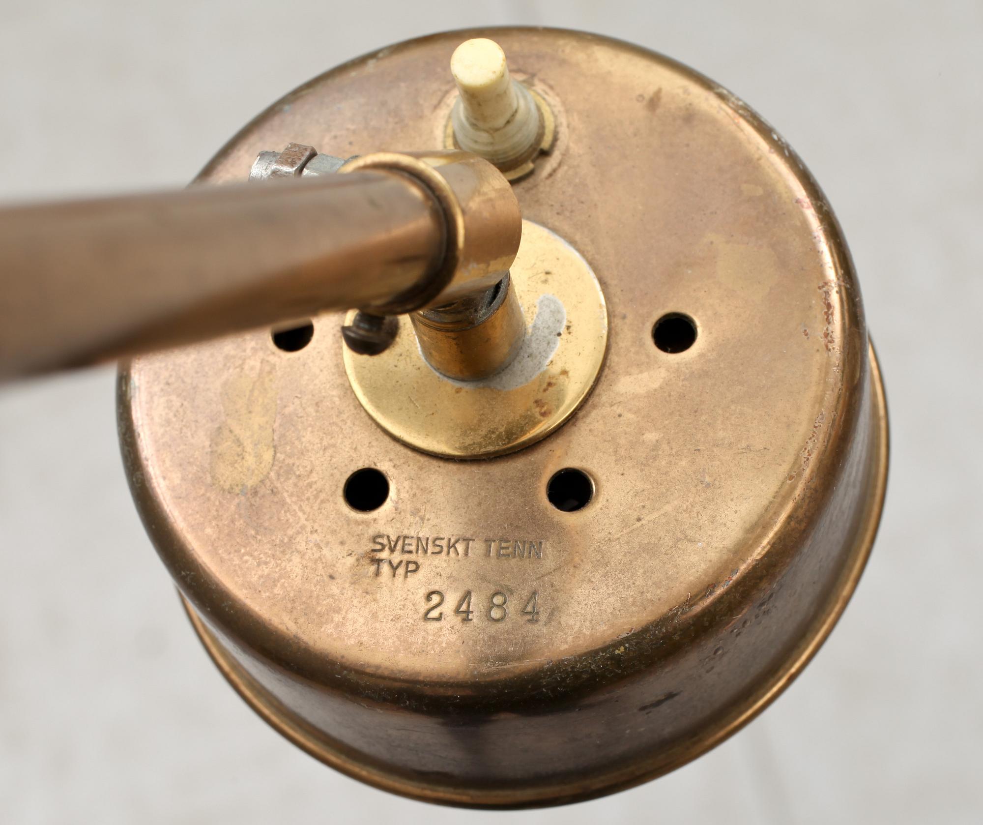 VÄGGLAMPOR, ett par, Josef Frank, Firma Svenskt Tenn, modellnr 2484.