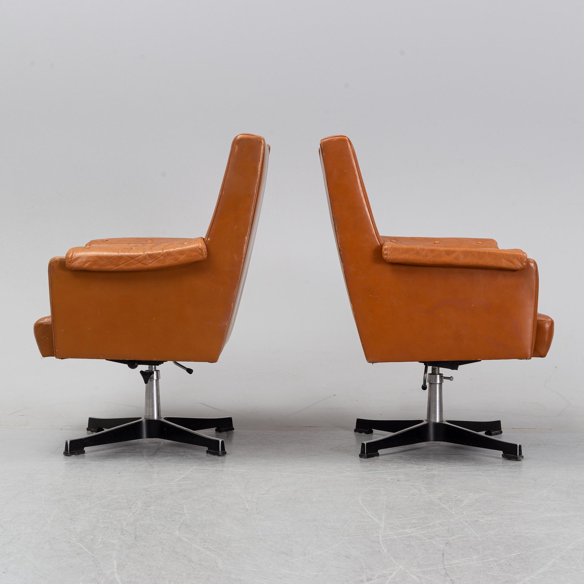 A pair of easy chairs, Ring Möbelfabrikk, Norway, second half of the 20th century.
