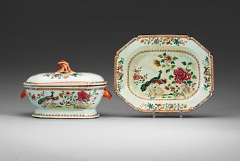 287. A famille rose 'double peacock' tureen with cover and stand, Qing dynasty, Qianlong (1736-95).