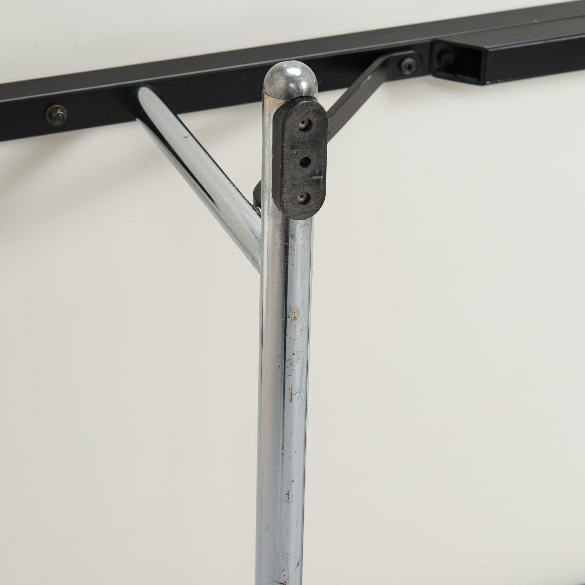 Yrjö Kukkapuro, a 1980's 'Experiment sofa' for Avarte.