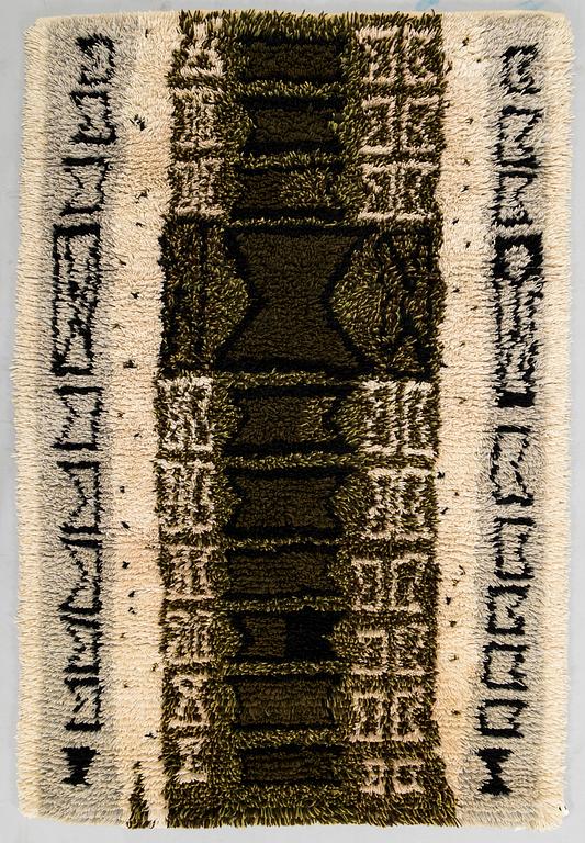 Kirsti Ilvessalo, A Finnish long pile ryijy rug for The Friends of Finnish Handicraft. Circa 150 x 100 cm.
