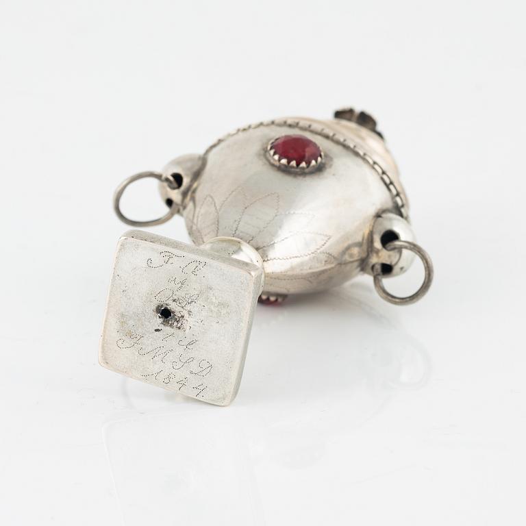 A Danish Silver Box, 'Hovedvandsegg', mark of U Stallknecht, Horsens around 1840.