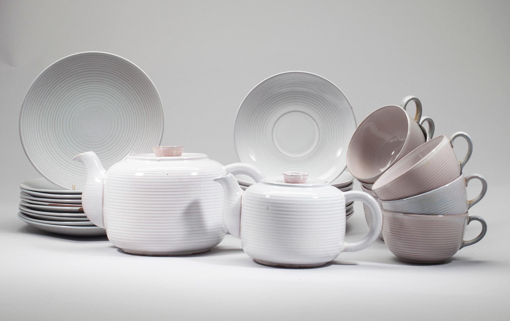 TESERVIS, 19 delar, keramik, Michael Schilkin, Arabia, Finland 1950-60-tal.