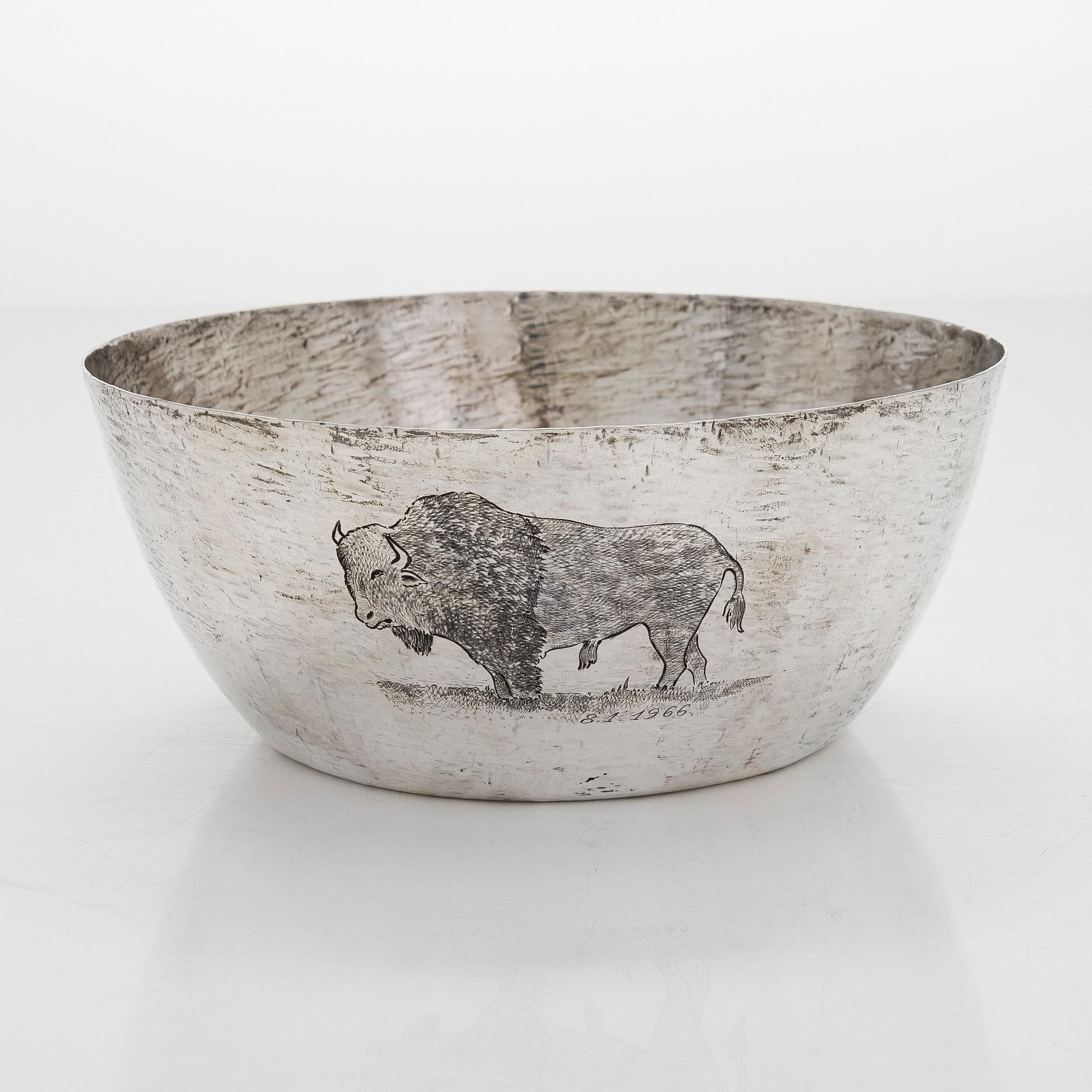 Tapio Wirkkala, skål, silver, Kultakeskus, Tavastehus 1965.