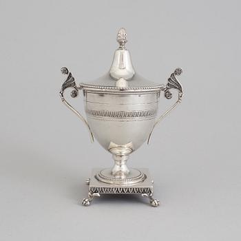 SOCKERSKÅL, silver, svenska importstämplar, 1900-talets första hälft.