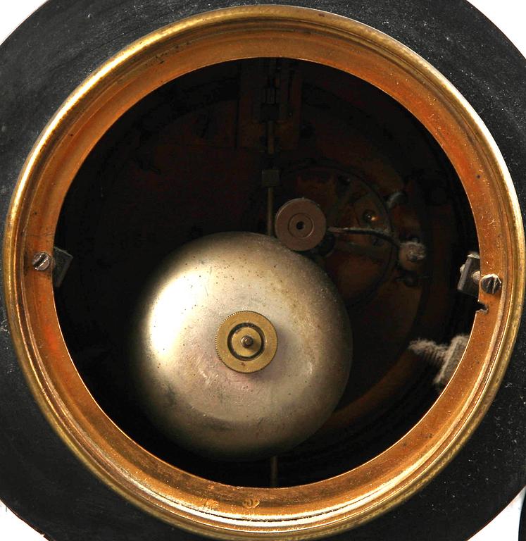 Bordspendyl sekelskiftet 1900.