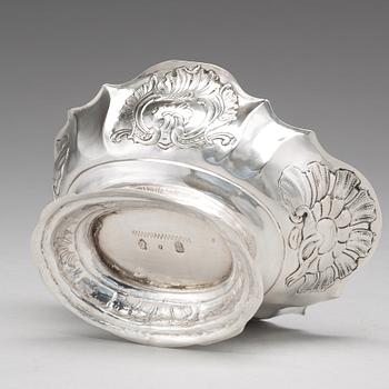 Konfektskål, silver, oidentifierad mästarstämpel, troligen Wiborg 1762, rokoko.