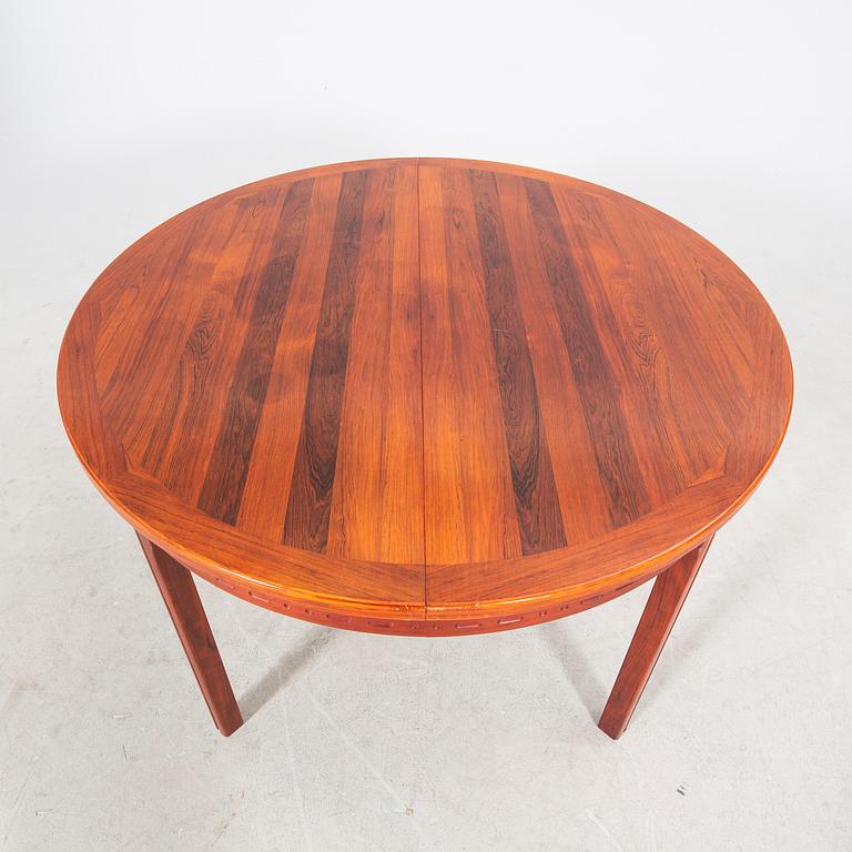 Nils Jonsson, A jNils Jonsson akaranda 1960/70s dinig table.