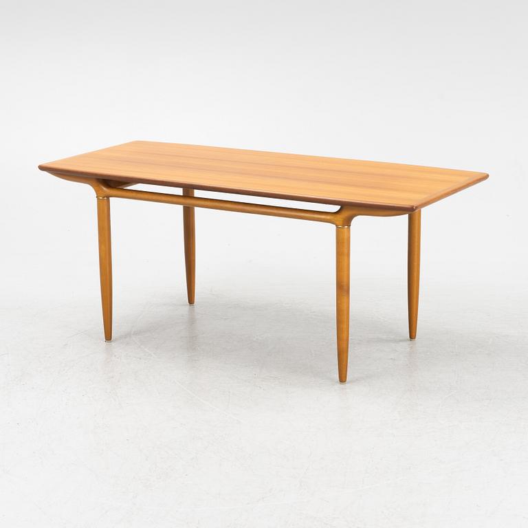 Svante Skogh, a 'Cortina' teak-veneered coffee table, mid/second half of the 20th century.