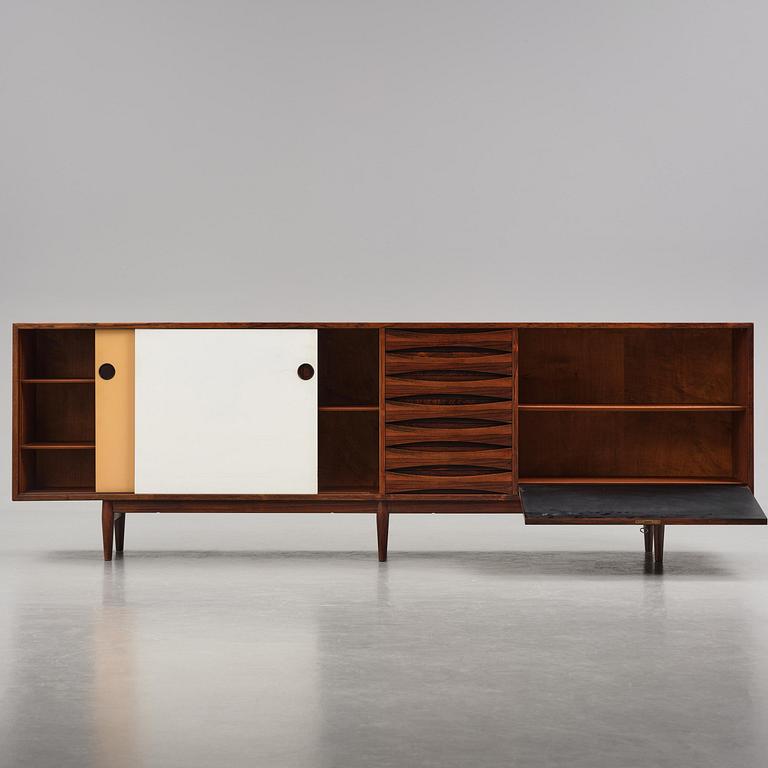 Arne Vodder, sideboard, modell "29A", Sibast Møbler, Danmark, 1950-60-tal.