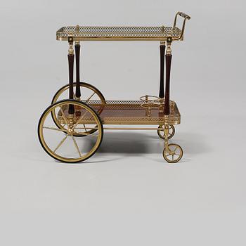 SERVERINGSVAGN, 1900-talets andra hälft.