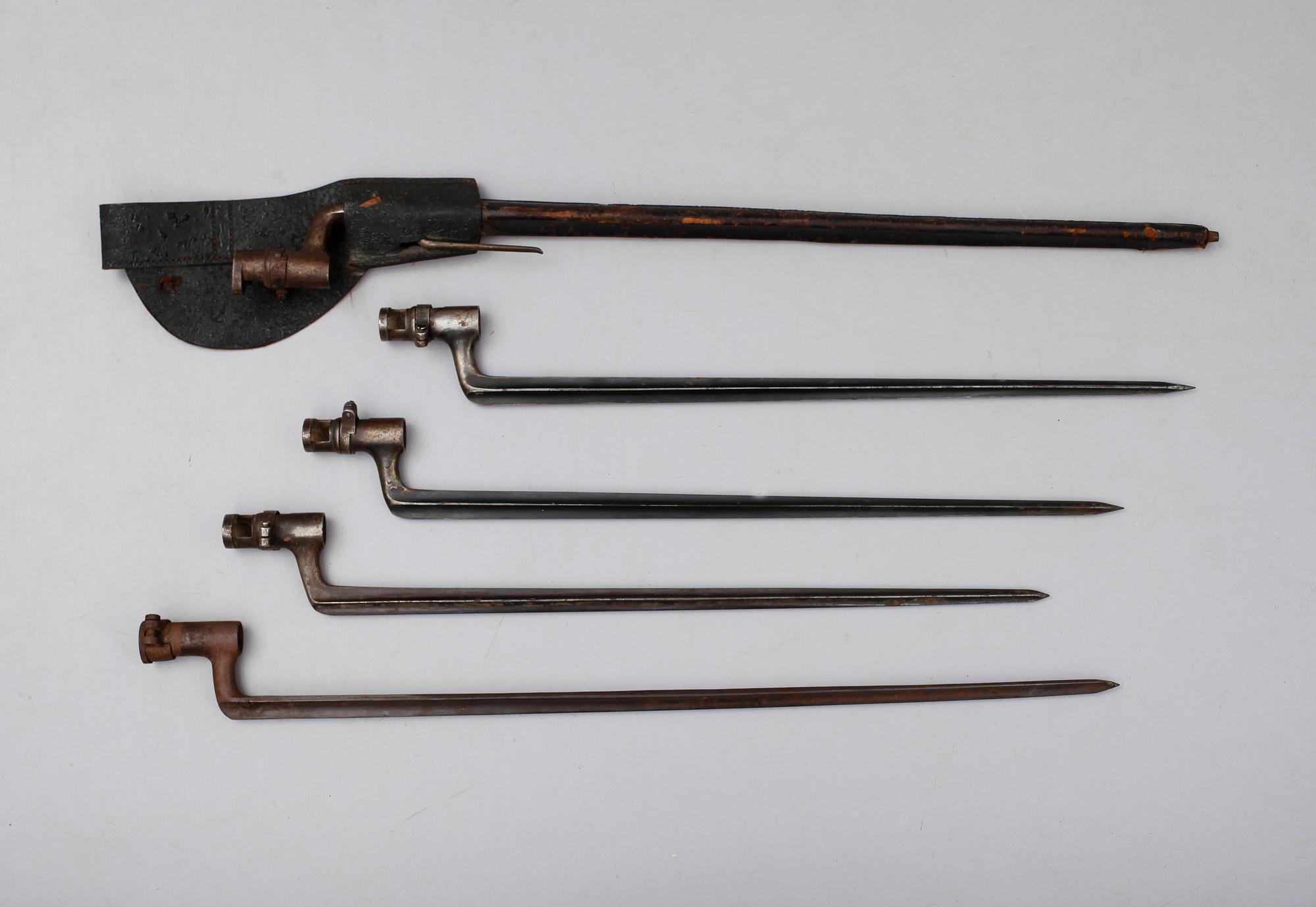 BAJONETTER, 5 st, olika modeller, 1800-/1900-tal.