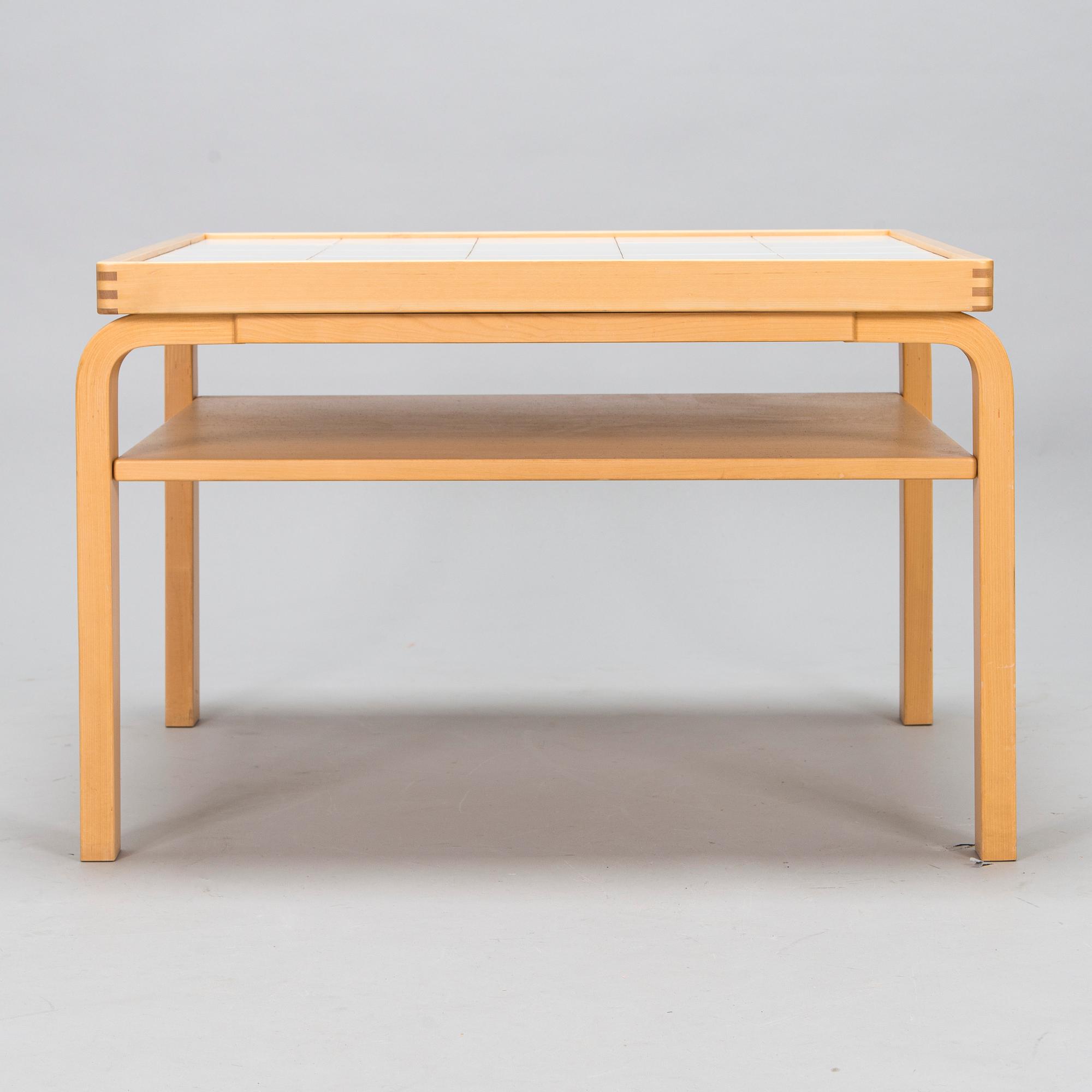 Aino Aalto, soffbord "910" Artek 1980-tal.