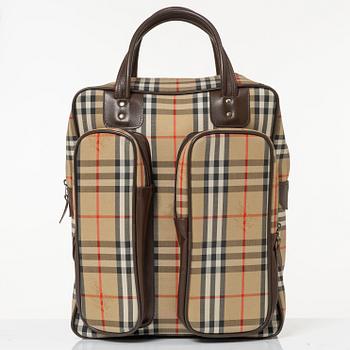 Burberry, a tennis bag.