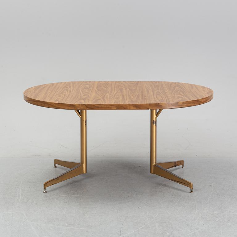 A dining table with four chairs, Walter of Wabash, table dated 1960.