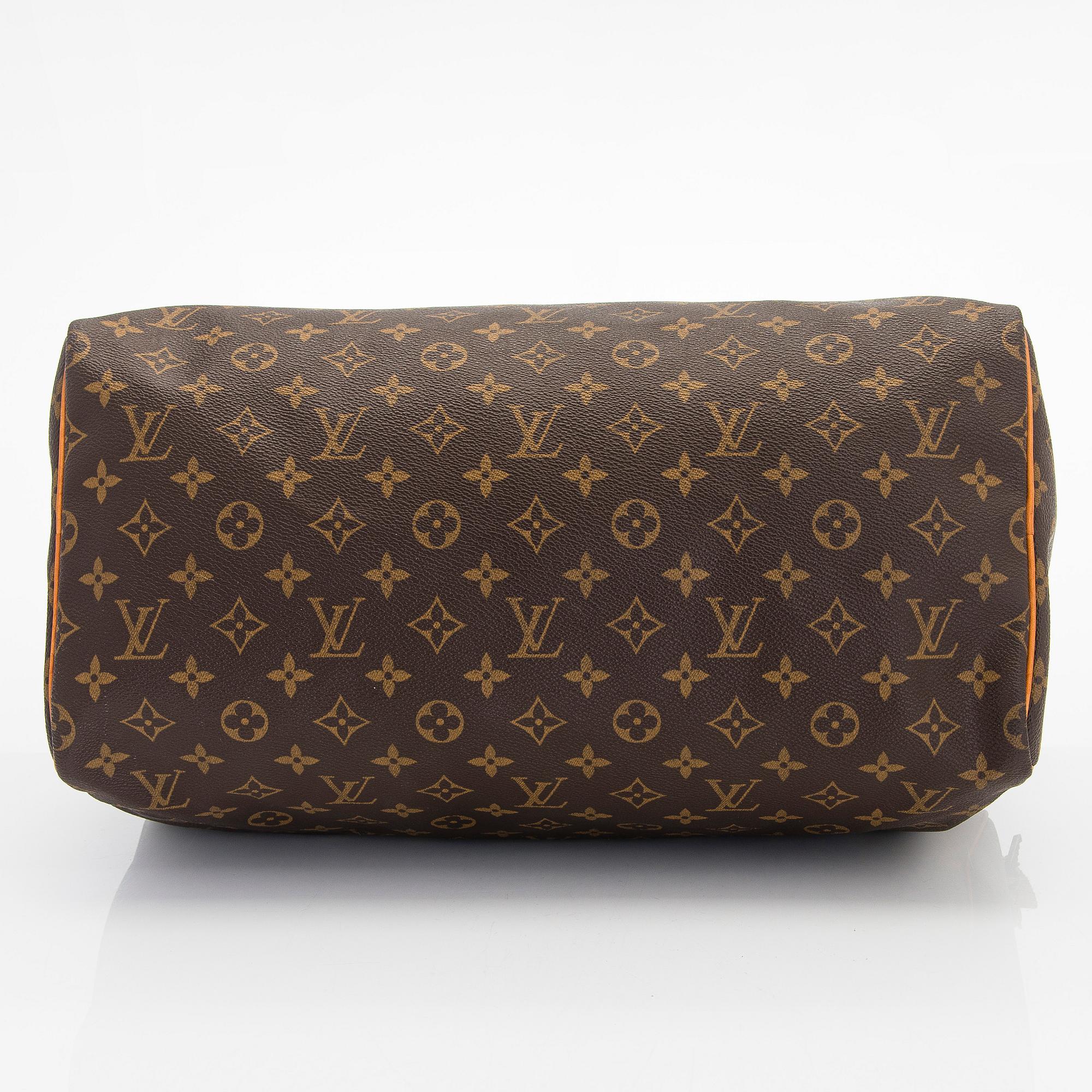 Louis Vuitton, a Monogram Canvas 'Speedy 40' bag.