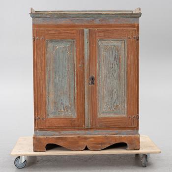 Cabinet, 19th century.