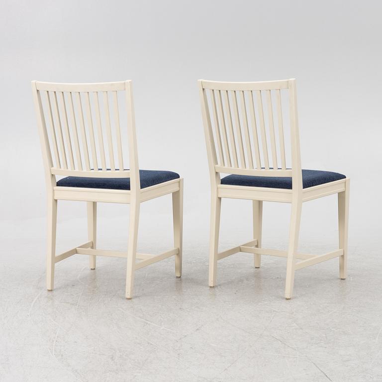 Svante Skogh, a 'Vindö' dining table and four chairs, Balders snickeri, Vaggeryd, second half of the 20th century.