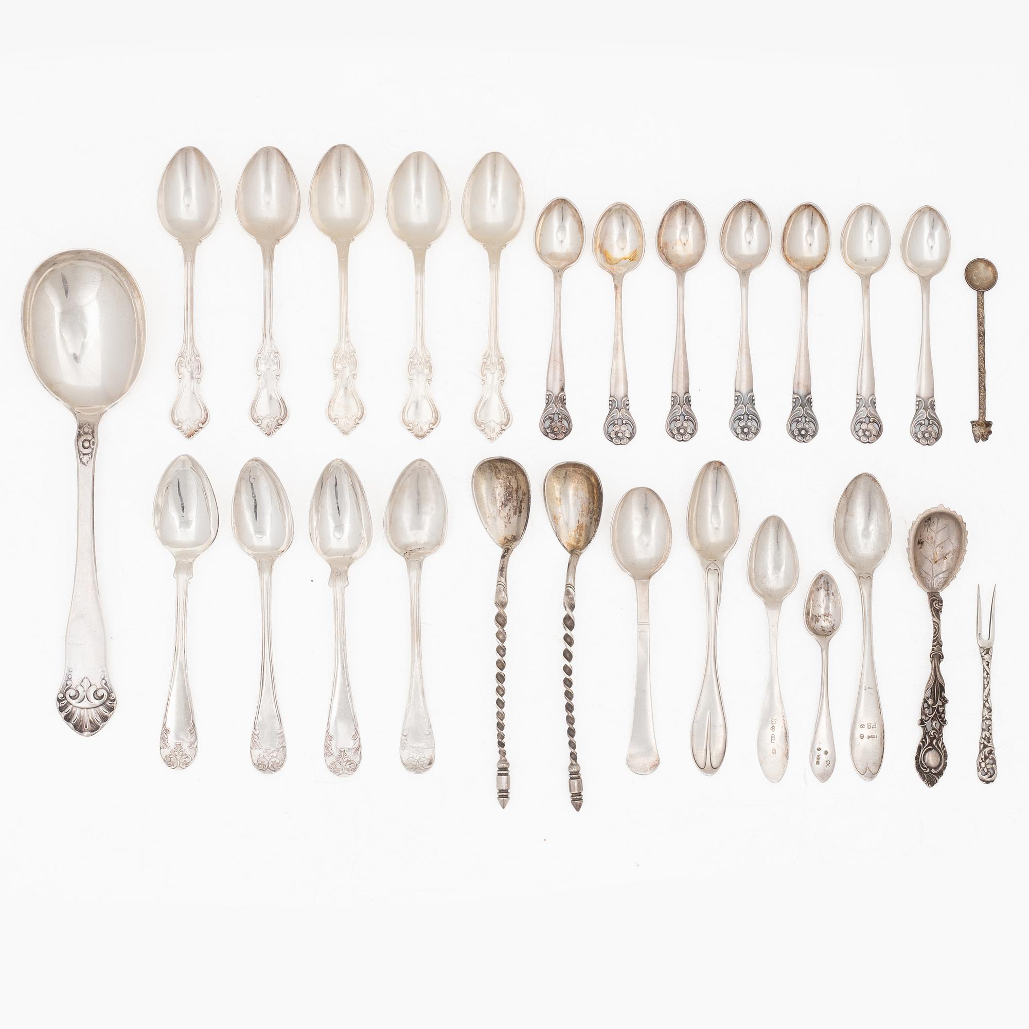 Cutlery, 27 pieces, silver, mostly Sweden.
