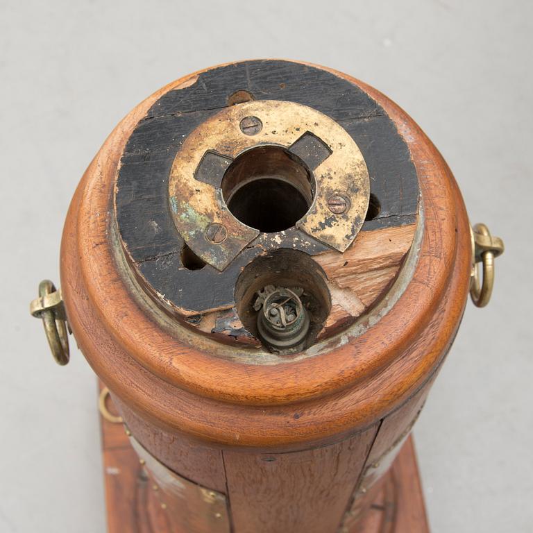 Ship's binnacle with compass, England early 20th century. Husun.