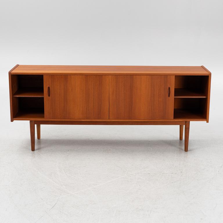 Nils Jonsson, sideboard, "Trio", Hugo Troeds Bjärnum, 1960-tal.