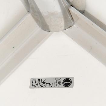 dinner table A826 for Fritz Hansen, 1983.