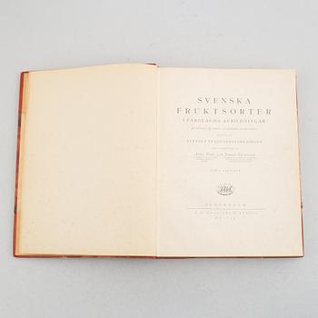 Axel Pihl & Jakob Eriksson, book, 'Svenska Fruktsorter', P.A. Norstedt & Söners Förlag, Stockholm 1924.