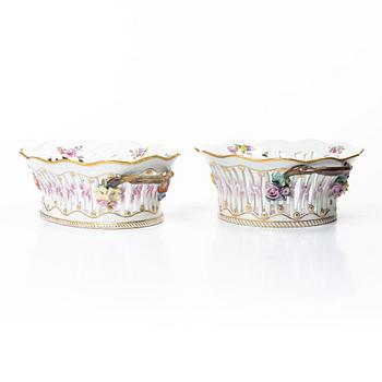 Royal Copenhagen, Two pierced bowls with dishes, 2 pcs, porcelain, Saxon flower, Denmark, 20th century.