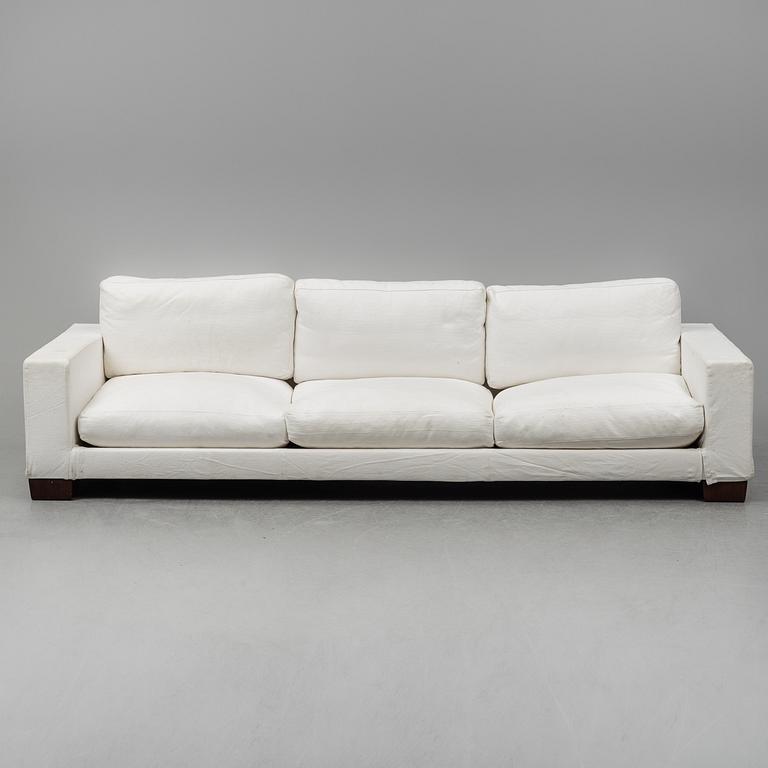 A 'Status 02' sofa by Antonio Citterio for Flexform.