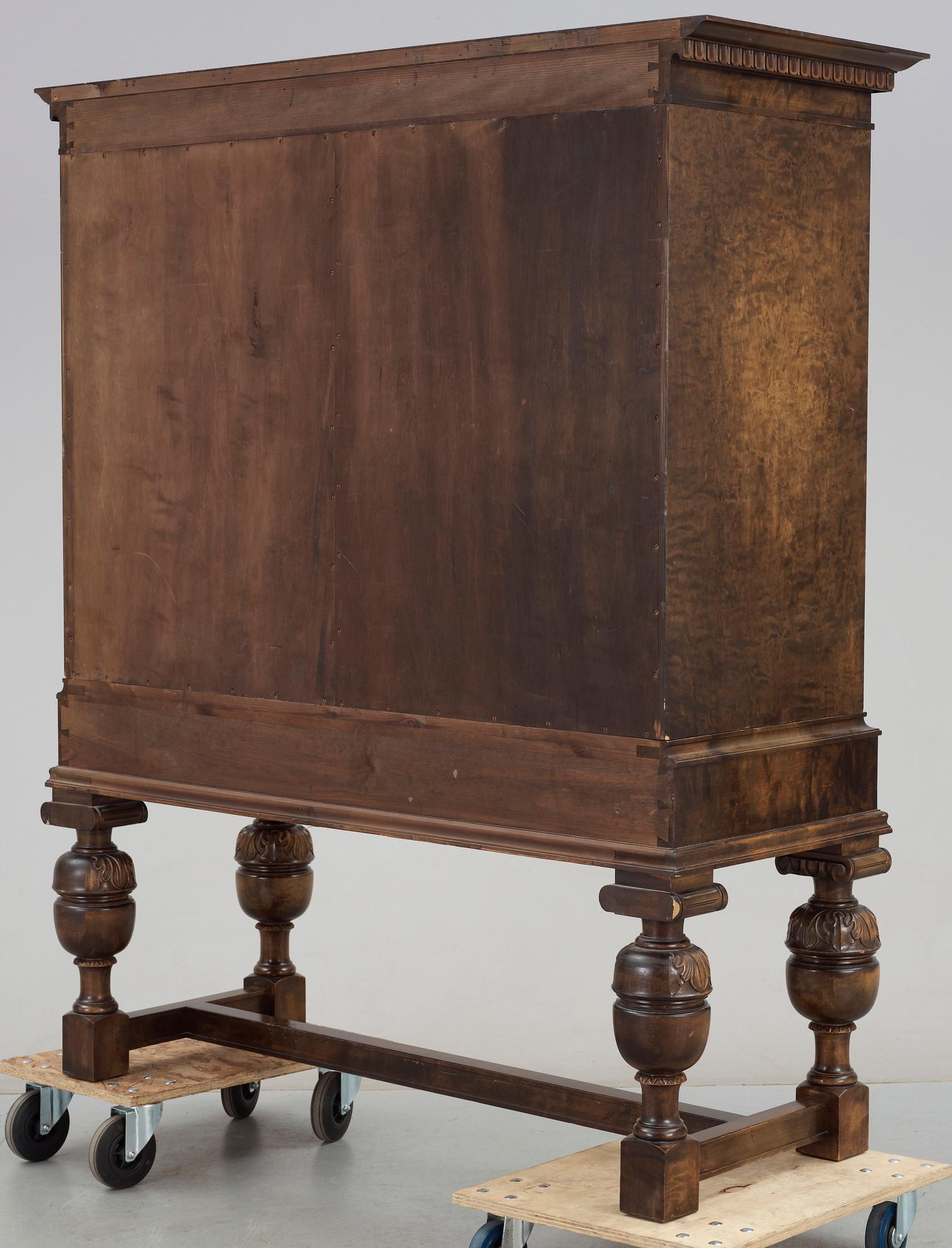 SKÅP, barockstil, 1920/30-tal.