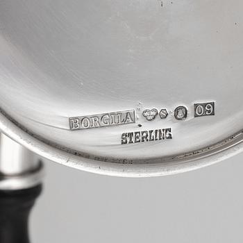 Atelier Borgila, burk med lock, sterlingsilver, Stockholm 1964.