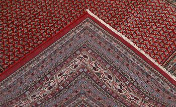 Carpet, Saruk Mir, 320 x 217 cm.