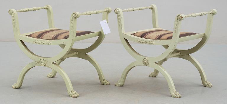 BANKETTER, ett par, sengustaviansk stil, 1800-talets andra hälft.