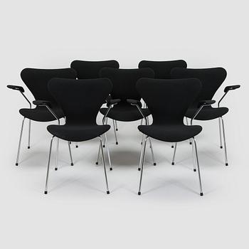 Arne Jacobsen, a set of seven 'Seven' chairs, Fritz Hansen Denmark.