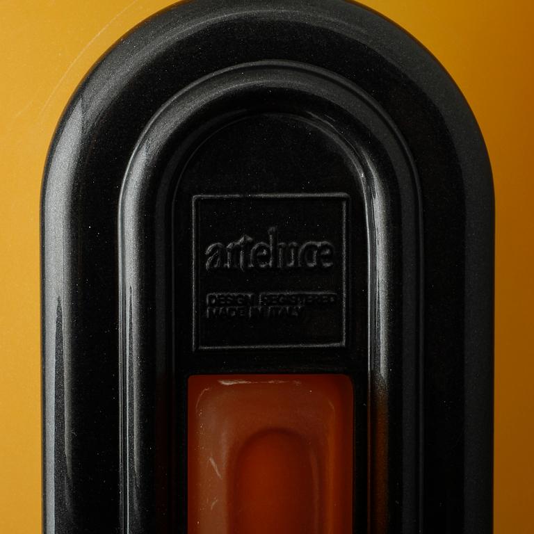 VÄGGLAMPA, "Jill", Perry King, Santiago Miranda & Gianluigi Arnaldi för Arteluce, 1990-tal.