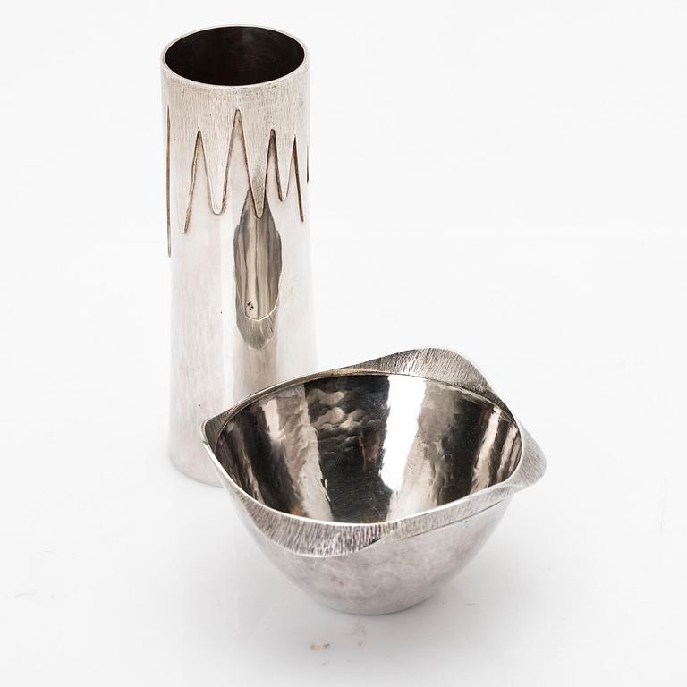 Michael Hammar, vase and bowl, silver, MHA, Stockholm, 1978–1986.