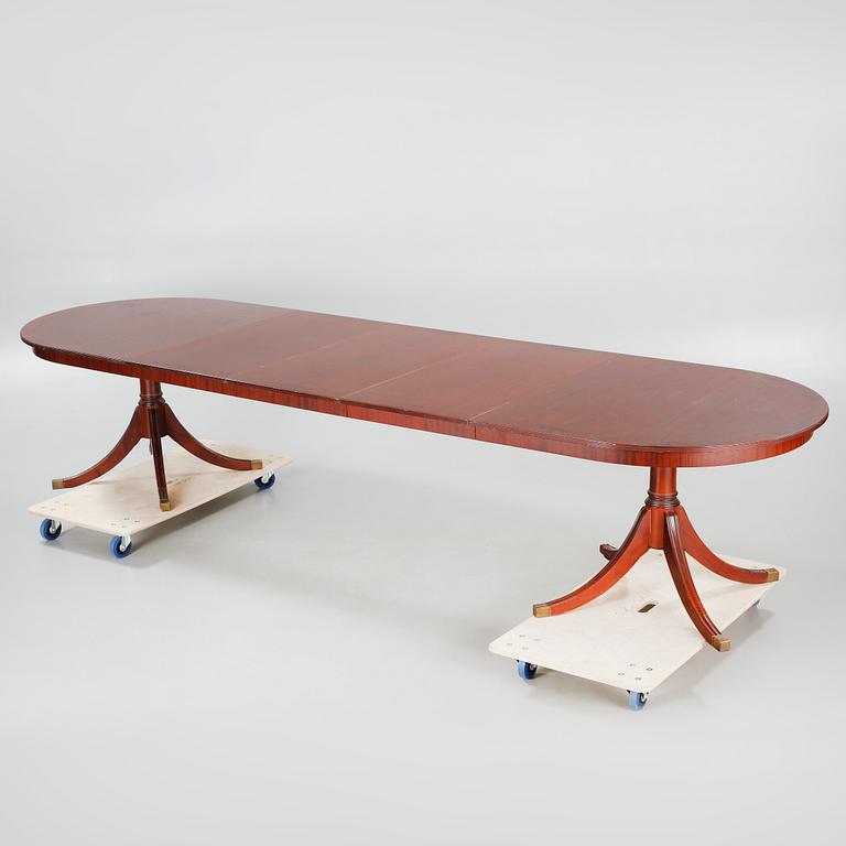 A table in English style from the second half of the 20th century.