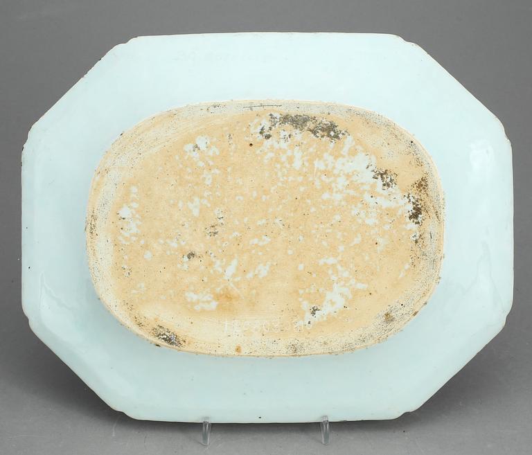 STEKFAT, porslin, Kina, 1700-tal.