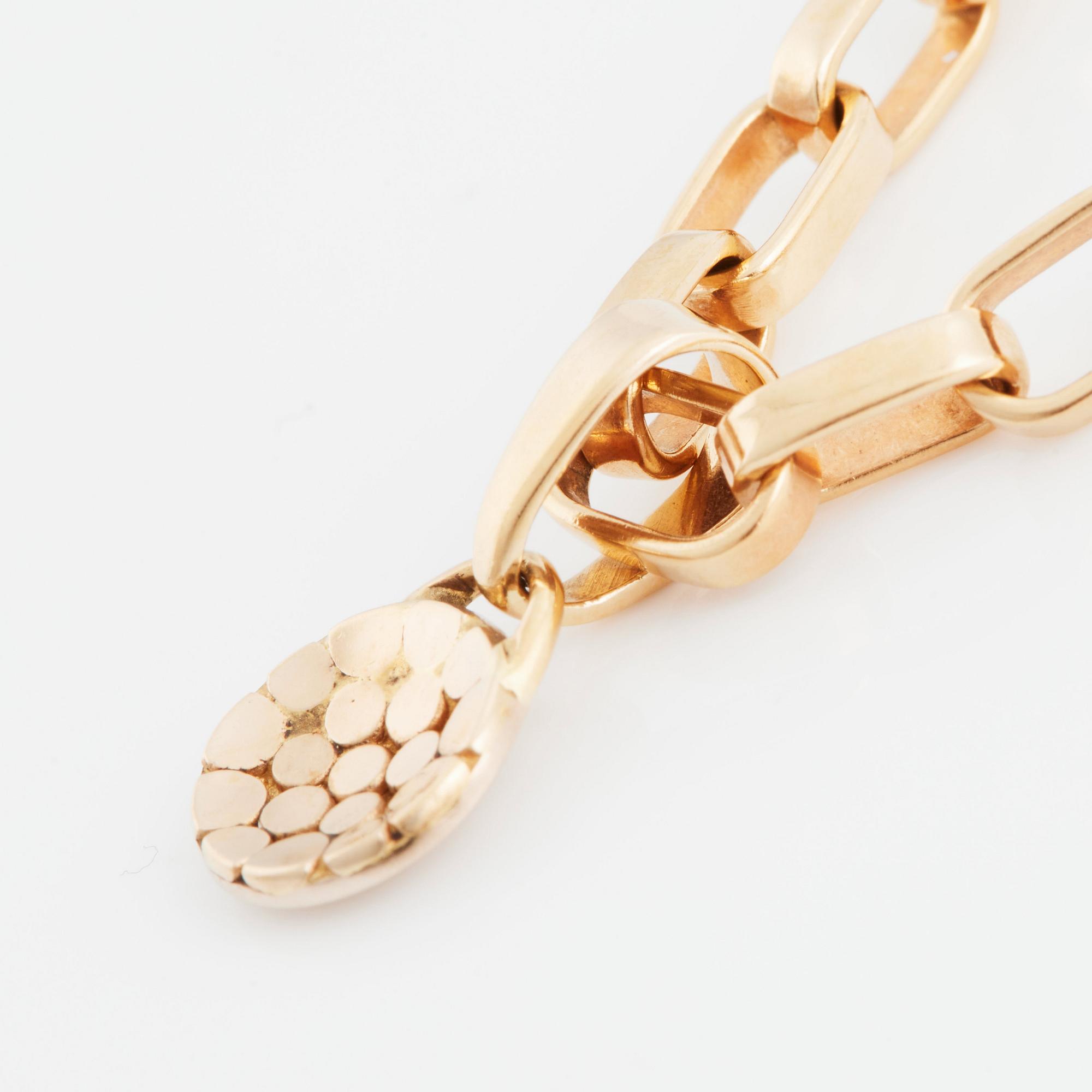 Sven-Erik Högberg, an 18K gold chain with a pendant  Göteborg 1962.